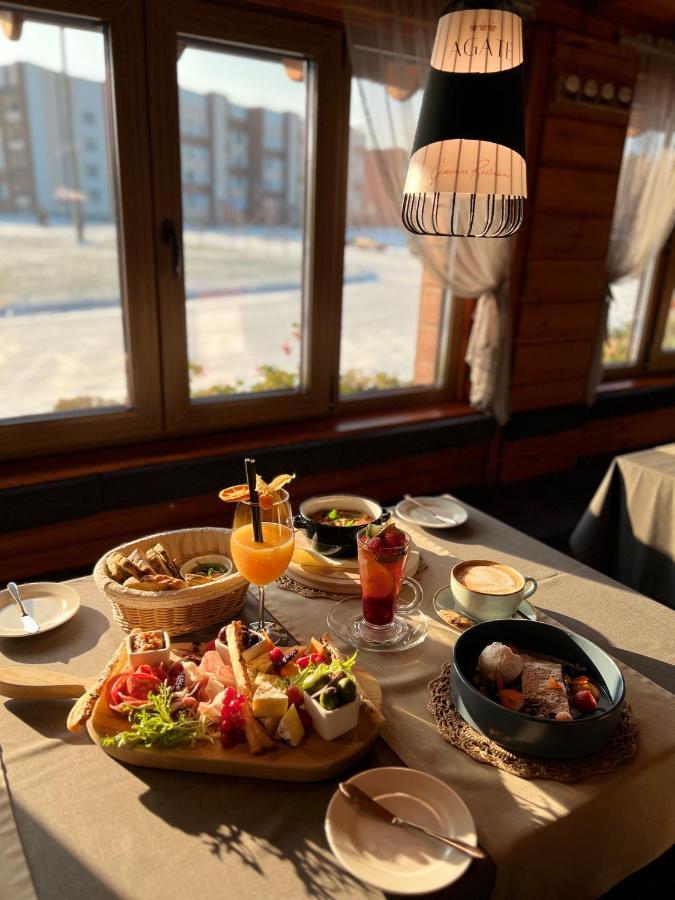 Agate Hotel Ozolnieki Eksteriør bilde