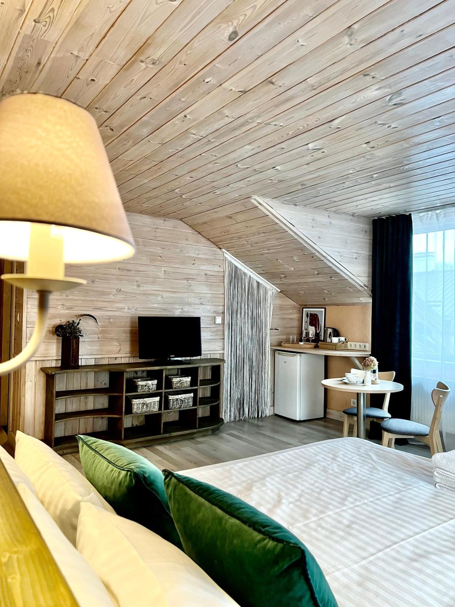 Agate Hotel Ozolnieki Eksteriør bilde